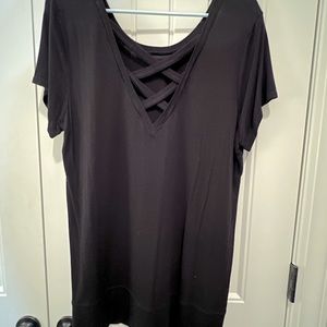 DB Sunday top black is Large